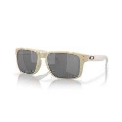 Lunettes de soleil OAKLEY...